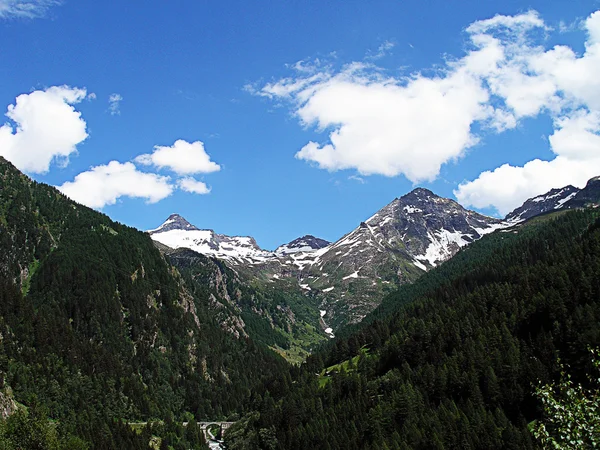 Szczyty górskie, Szwajcaria. — Zdjęcie stockowe