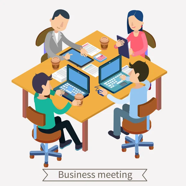 Reunião de Negócios e Conceito Isométrico de Trabalho em Equipe. Trabalhadores de escritório com laptops, tablets —  Vetores de Stock