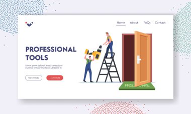 Profesyonel Aletler İniş Şablonu ile İnşaat Servisi. Marangozlar Matkap Onarım Kapısı ile Merdivende Duruyor