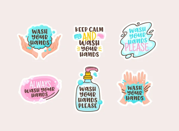 Lávese las manos Pegatinas de dibujos animados con letras de Doodle, palmas humanas limpias y jabón bar con botella y mancha de agua — Vector de stock