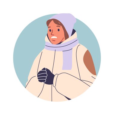 Soğuk havadan muzdarip bir kadın rahatsızlanıyor.