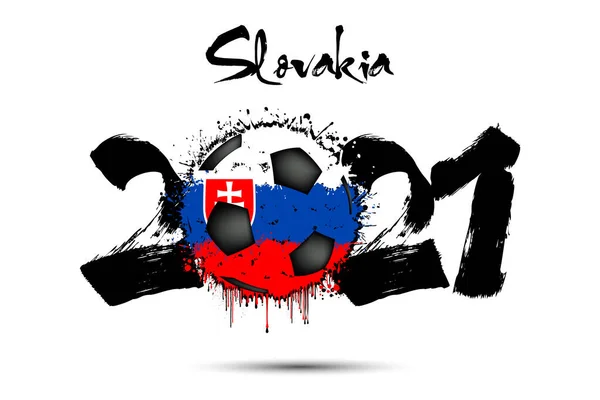要約番号2021とサッカーボールは グランジスタイルでスロバキアフラグの色で塗装 フィギュア2021とブロットで作られたサッカーボールの形でスロバキアのフラグ ベクターイラスト — ストックベクタ