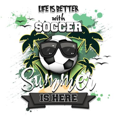 Yaz futbolu posteri. Hayat futbolla daha iyi. Yaz geldi. Tasarım posteri, logo, amblem, etiket, pankart, simge için desen. Grunge tarzı. Vektör illüstrasyonu