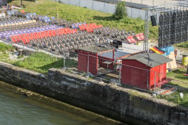 Regensburg genel görüntüleme alanında Futbol Fransa Em sırasında boş koltuk
