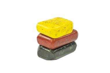 Almanya bayrağı balmumu ile baş aşağı eşyalarabulaşmış