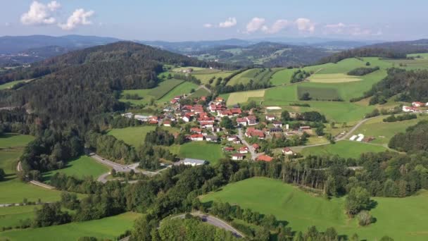 Langsamer Abstieg Mit Einer Drohne Bayerischen Wald Bei Grafenau Über — Stockvideo
