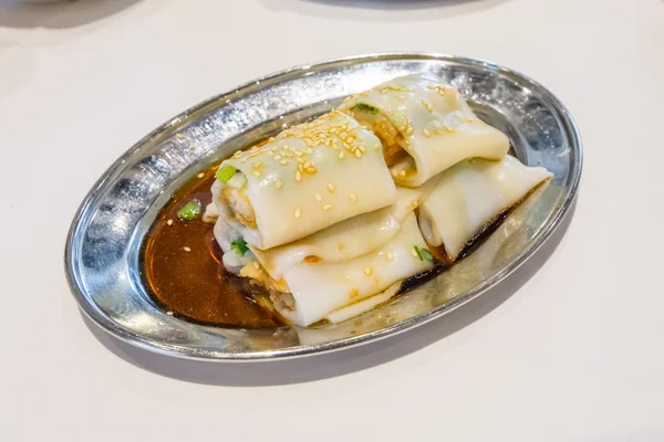 Çin geleneksel yemekleri Dim Sum veya leziz çaça yemekleri