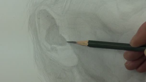 Dessin d'une étude de l'oreille du modèle au crayon graphite — Video