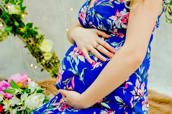 Boldog és várva-várt terhesség — Stock Fotó
