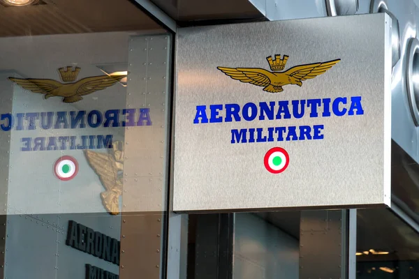 Catania Italien Mai 2019 Beschilderung Der Italienischen Bekleidungsmarke Aeronautica Militare — Stockfoto