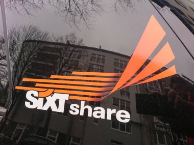 Berlin, Almanya - 21 Mart 2019: SIXT hisse otomobil paylaşım servisi logosu