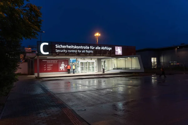 Berlin Allemagne Mai 2019 Terminal Aéroport Schnefeld Nuit Contrôle Sécurité — Photo