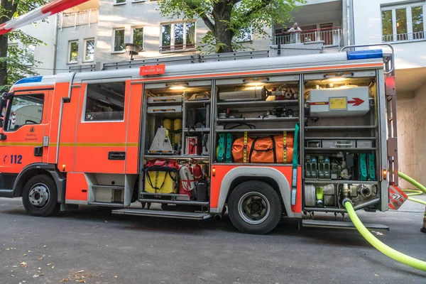 Berlin Deutschland August 2020 Berliner Feuerwehr Drehleiterwagen 112 Ist Die — Stockfoto