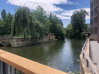 Neckar nehir kenarı Heilbronn, Baden-Wuerttemberg, Güneybatı Almanya