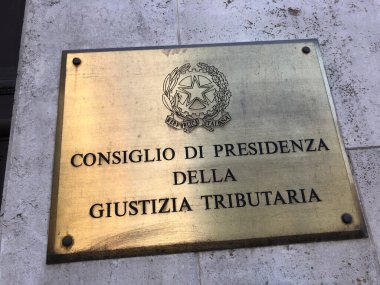 Roma, İtalya - 5 Eylül 2020: Consiglio di Presidenza della Giustizia Tributaria, Vergi Dairesi Başkanlık Konseyi, İtalyan vergi komisyonlarının öz yönetim organı