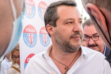 Roma, İtalya - 21 Temmuz 2021: Matteo Salvini, eski İtalya Başbakan Yardımcısı ve İçişleri Bakanı. Ayrıca Aralık 2013 'ten bu yana Kuzey Ligi Federal Sekreteri olmuştur.