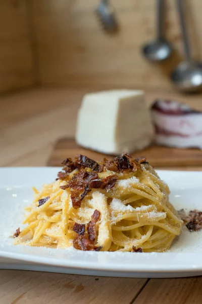 Bucatini Alla Gricia Traditional Italian Pasta Based Guanciale Cured Pork — Stock Photo, Image