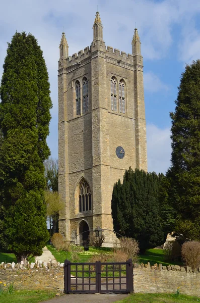 Alle heiligen kerk toren Odell Bedfordshire, — Stockfoto