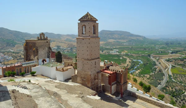 Schloss Alora und die umliegende Landschaft Andalusien Spanien. — Stockfoto