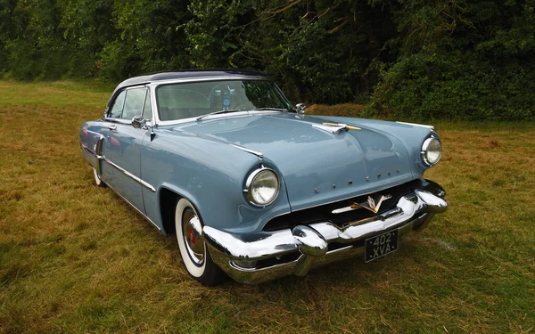 Little Gransden Cambridgeshire England August 2021 Klassisk 1953 Lincoln Capri — Stockfoto