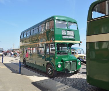 Vintage otobüs bir vintage taşıma mitingde Felixstowe deniz açık olarak alınan