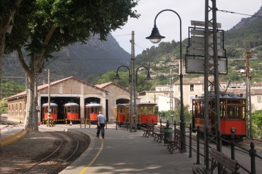 Tramvaylar tutuyor Nottingham Mallorca İspanya