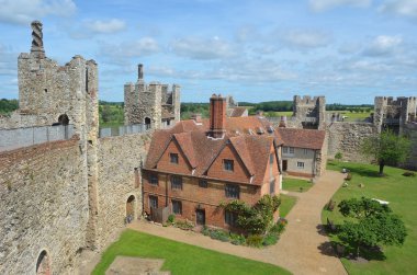 Framlingham Kalesi ve fakirler halka, Suffolk İngiltere'de açık