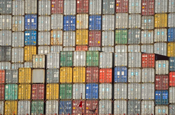 Containers op schepen in Felixstowe dokken graafschap suffolk — Stockfoto