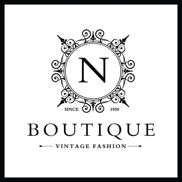 Boutique Logo Design with Letter N — Stock Vector