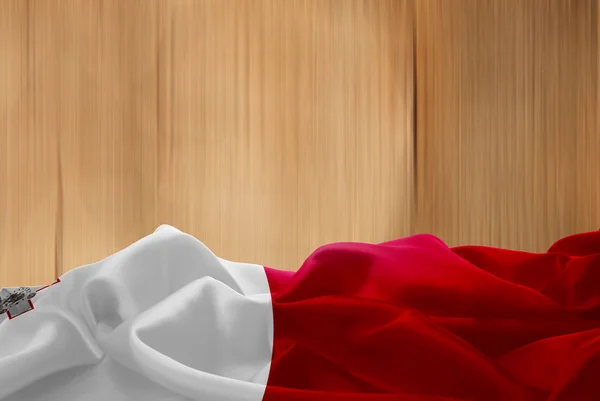 Национальный флаг Мальты — стоковое фото
