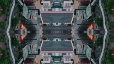 Soyut teknoloji arka planı, modern gökdelen binaları ve şehir çevresinin yansıtılmış fraktal etkisi, fütüristik yansıtıcı tasarım, yaratıcı VJ döngüsü 4k. Yüksek kaliteli görüntüler