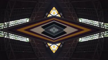 Soyut teknoloji arka planı, fütüristik yansıtıcı tasarımla ayna fraktal etkisi, yaratıcı teknoloji vj döngüsü, içe dönük geometri. Yüksek kalite 4k görüntü