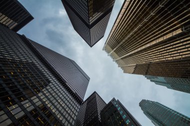 gün görünümü Toronto şehir gökdelenlerin; yukarı bak