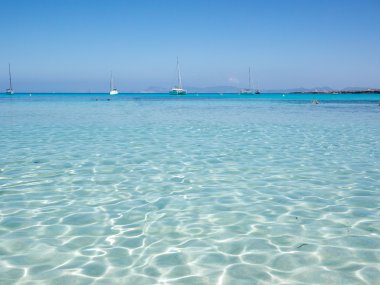 Cala Saona sularına