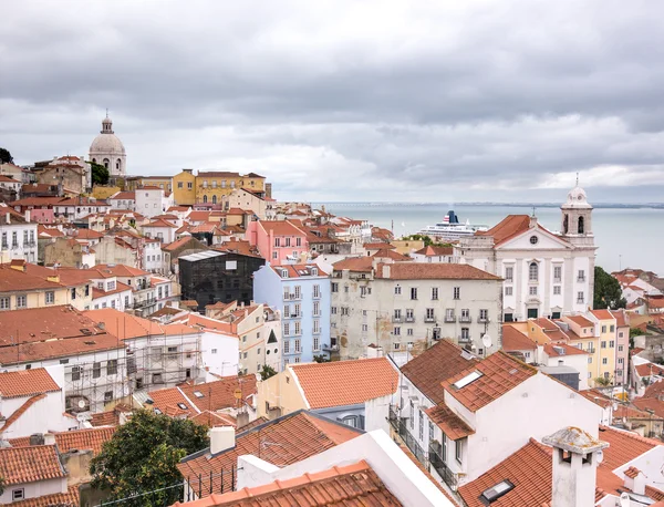 El horizonte de Lisboa — Foto de Stock