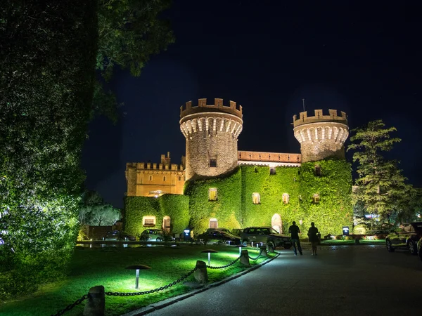 Castello di Peralada di notte — Foto Stock