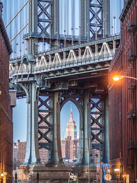 NEW YORK, USA - JANUARY 5, 2015: The Manhattan Bridge is a suspension bridge that crosses the East River in New York City.