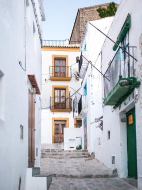 Ibiza sokak mimarisi