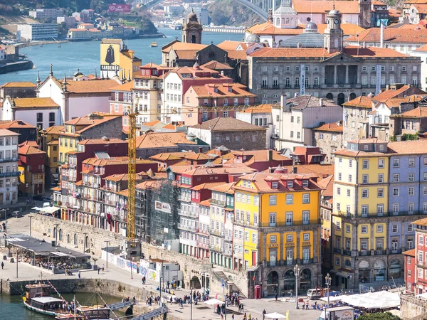 Arquitectura de color de Oporto — Foto de Stock
