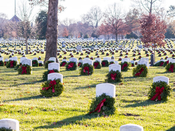 Награждённые гробницы на Арлингтонском кладбище
