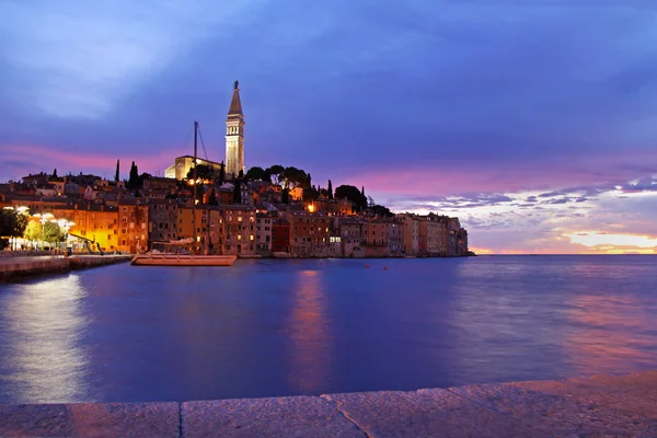 Gün batımında Rovinj 