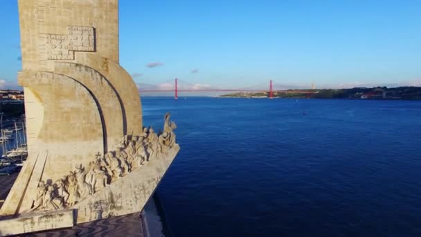 Monumento aos Descobrimentos Aéreo de Lisboa — Vídeo de Stock