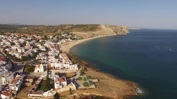 Lagos, Praia da Luz - Algarve, jižně od Portugalska letecký pohled — Stock video