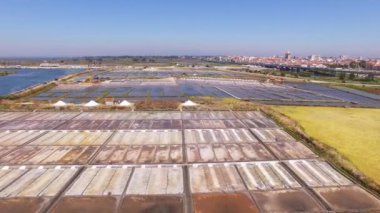 Tuz tavalarda tarihi: Aveiro, Portekiz havadan görünümü