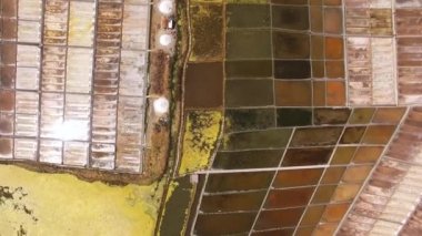 Tuz tavalarda tarihi: Aveiro, Portekiz havadan görünümü