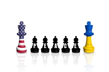 ABD ve Ukrayna bayraklarından yapılan satranç sözcüğü 