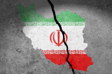 Beton duvara İran bayrağı