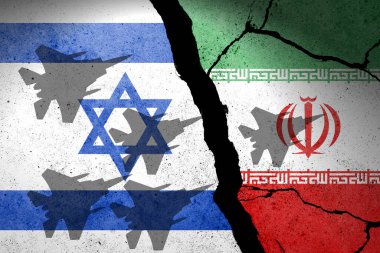 İsrail ve İran bayrağı uçak gölgeleriyle dolu beton bir duvara boyanmış.