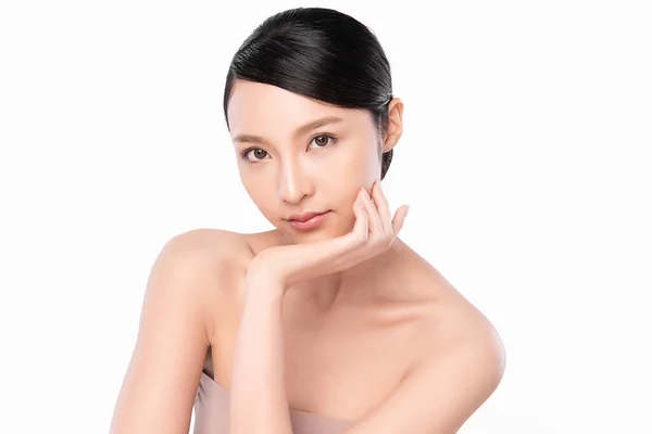 Beautiful Young Asian Woman Clean Fresh Skin White Background Face — Stock Photo, Image