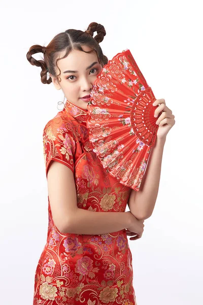 Aziatische Chinese Vrouw Traditionele Jurk Witte Achtergrond Chinees Nieuwjaarsfestival — Stockfoto